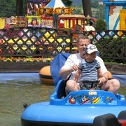 IMG 1759   Po spektaklu wizyta w Rabkolandzie. Tutaj z tatą-saratą na łódce.