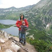 IMG 3970   Ze Świstówki widok na Dolinę Pięciu Stawów. A schronisko jakie maleńkie...