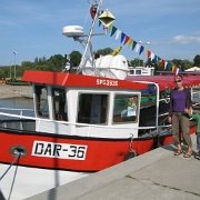 IMG 4418   Z mamusią kochaną przyjemnie było oglądać kutry w Rowach.