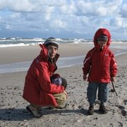 IMG 4594   Nie zawsze był upał. Mimo porywistego wiatru przyjemnie było pospacerować po plaży.