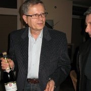 IMG 6730  Najpierw trzeba wszytkim pokazać, że to prawdziwy szampan i w dodatku z orłem w koronie!