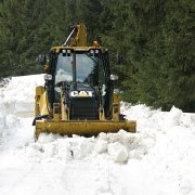 IMG 6908  Zima nie miała zamiaru się skończyć. Użyto nawet ciężkiego sprzetu.